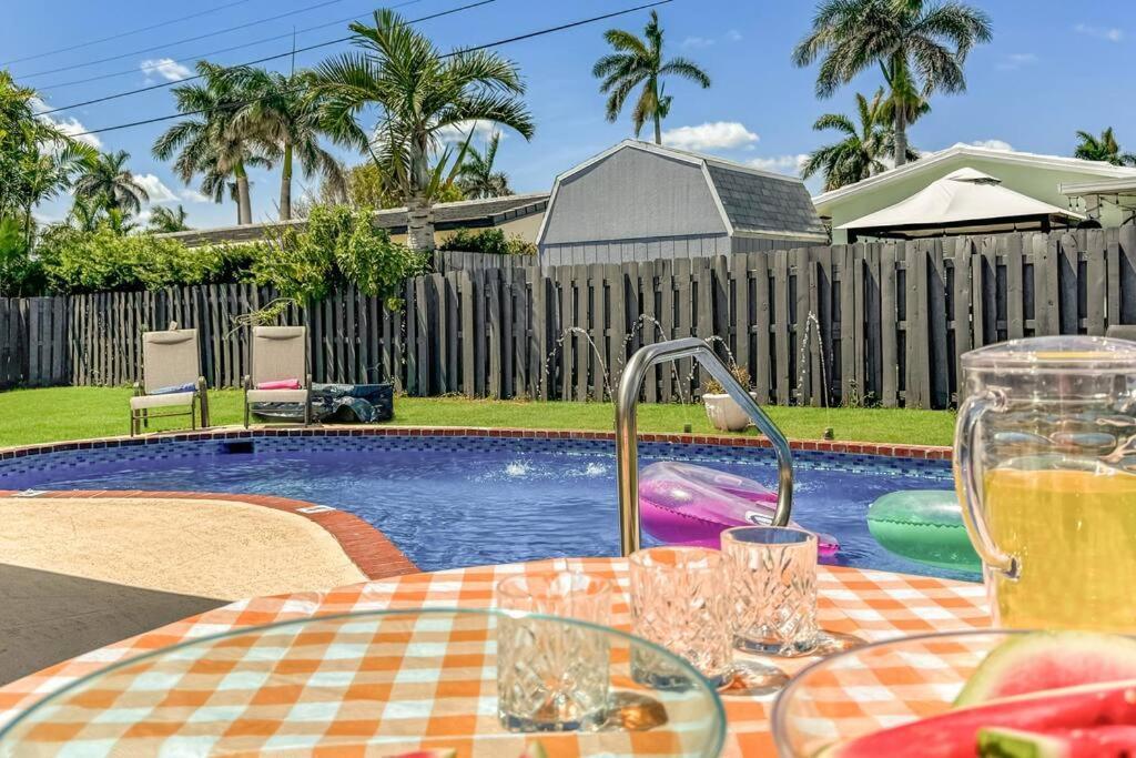 Amazing Home W Heated Pool 8 Mins To The Beach Lighthouse Point Ngoại thất bức ảnh